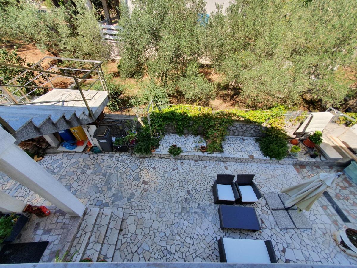 Apartmani Alta Krk Town Bagian luar foto